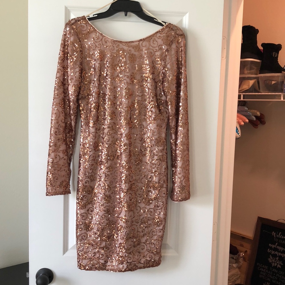 Jessica Simpson rose gold sequin dress size 6